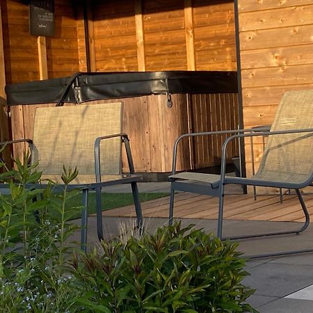 Mini Love Room Jacuzzi Privatif Urimenil Exterior photo