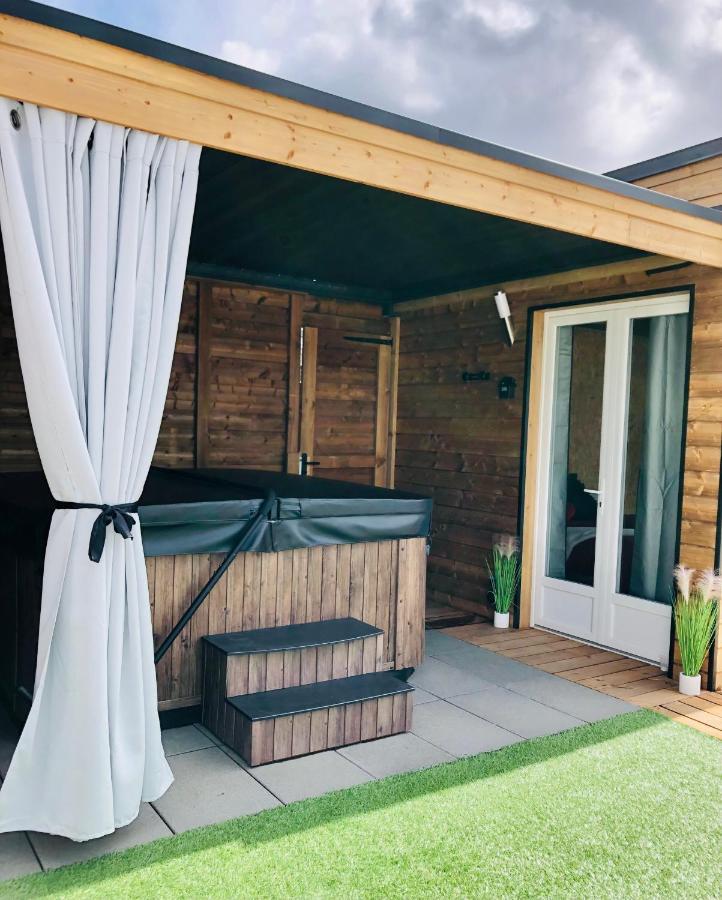 Mini Love Room Jacuzzi Privatif Urimenil Exterior photo