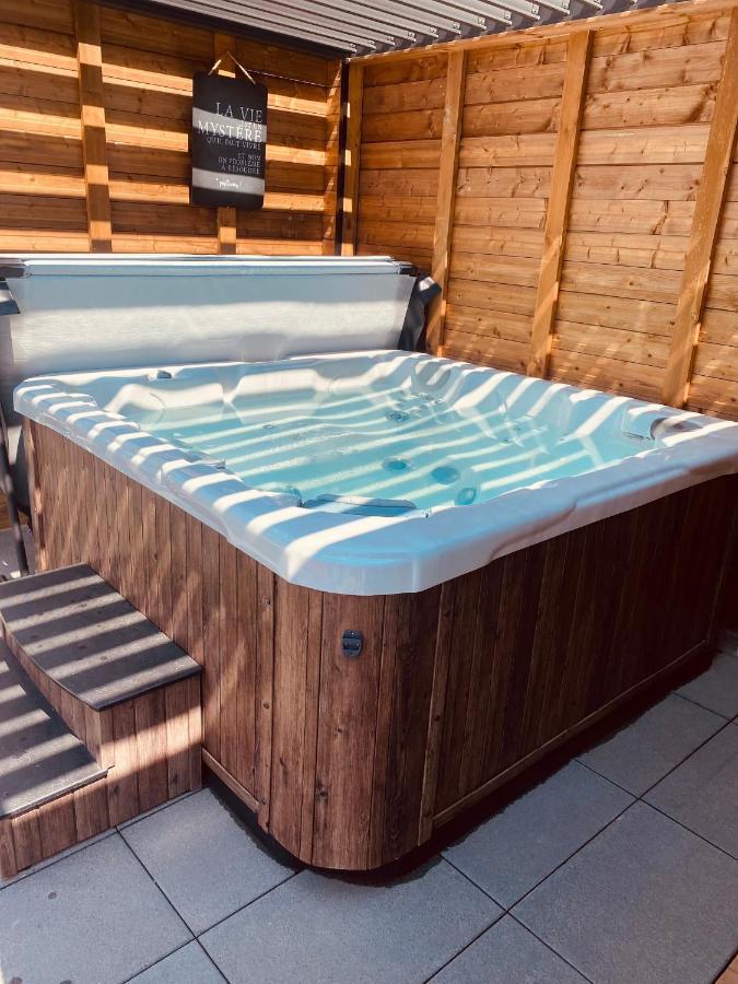 Mini Love Room Jacuzzi Privatif Urimenil Exterior photo